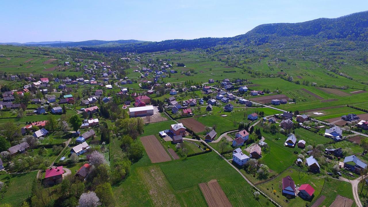 Agroturystyka U Podnoza Gory Cergowej Appartement Dukla Buitenkant foto