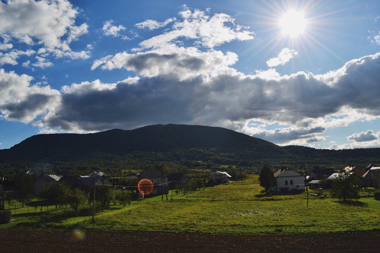 Agroturystyka U Podnoza Gory Cergowej Appartement Dukla Buitenkant foto