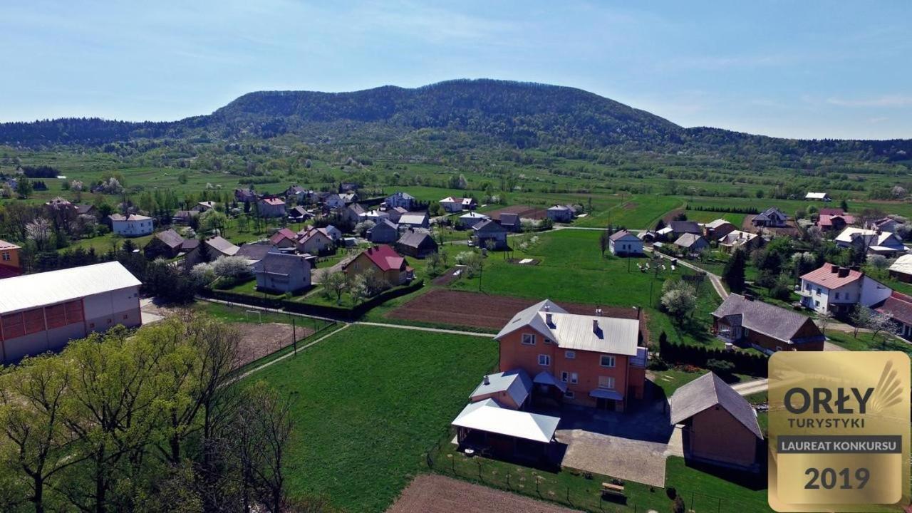 Agroturystyka U Podnoza Gory Cergowej Appartement Dukla Buitenkant foto